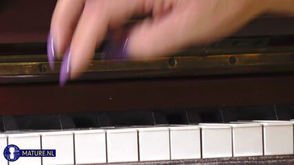 Asian Granny Nude Naughtiness