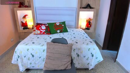 Latina Deep GAG With Toys